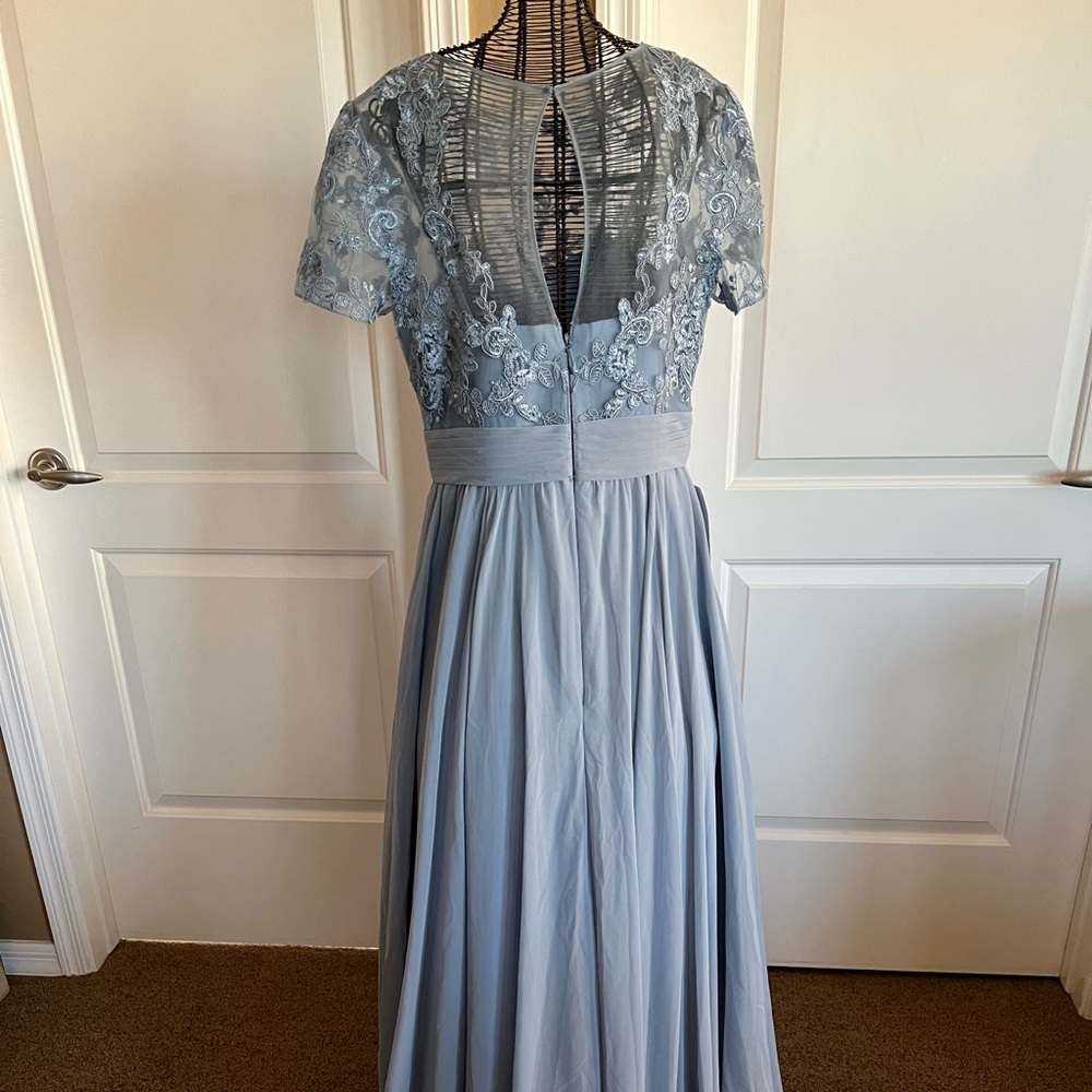 Azazie Dusty Blue size 8, bought new with tags, only worn once, like new. - Picture 3 of 6